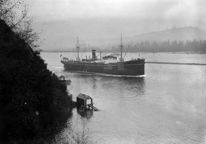 <i>Astoria</i> passing Prospect Point